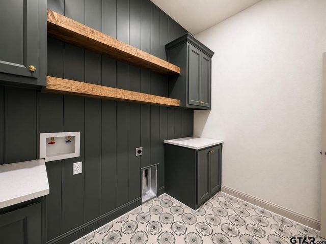 16255 County Road 441, Lindale, TX 75771