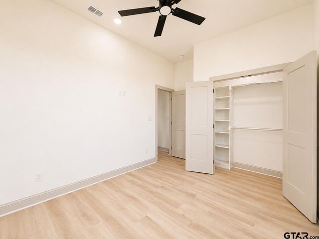 16255 County Road 441, Lindale, TX 75771