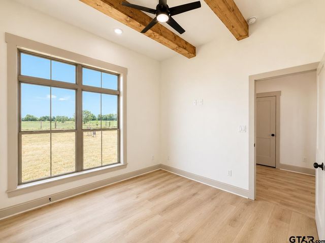 16255 County Road 441, Lindale, TX 75771