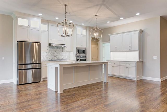 4305 NW 153rd Street, Edmond, OK 73013