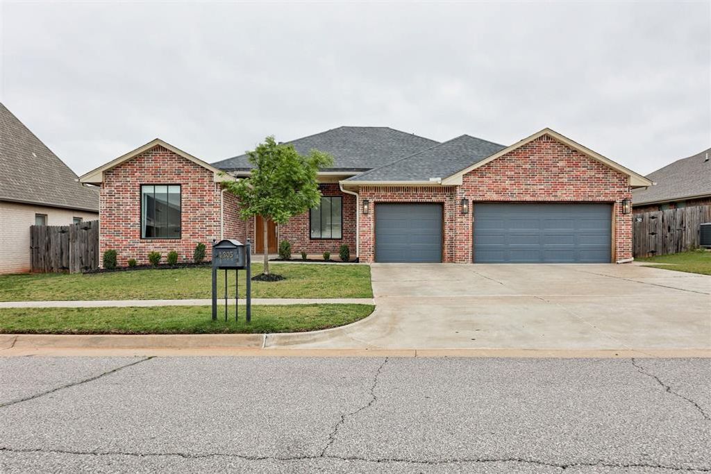 4305 NW 153rd Street, Edmond, OK 73013