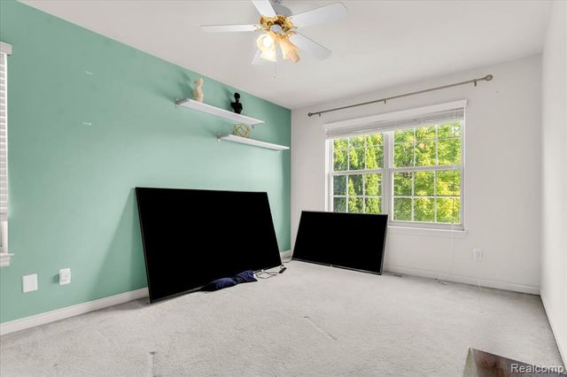 1143 Polo Drive, South Lyon, MI 48178