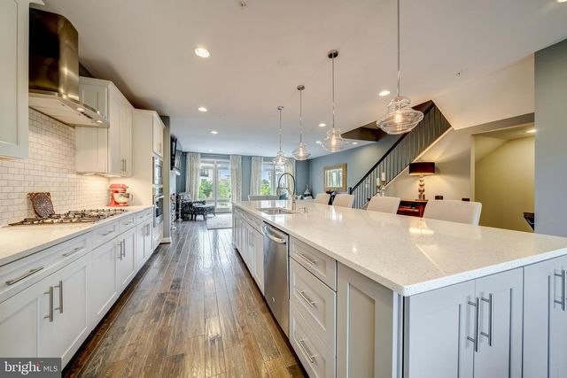 1521 RIBBON LIMESTONE TER SE, Leesburg, VA 20175