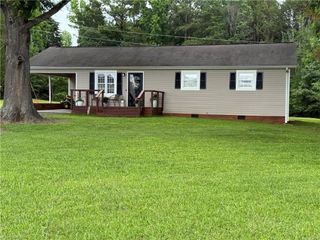 6472 S Nc Highway 801 S, Mocksville, NC 27028
