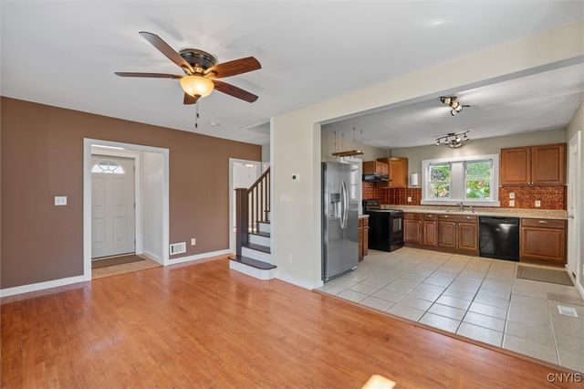 205 Elbow Road, Salina, NY 13212