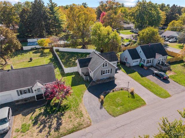 205 Elbow Road, Salina, NY 13212