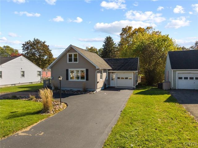 205 Elbow Road, Salina, NY 13212