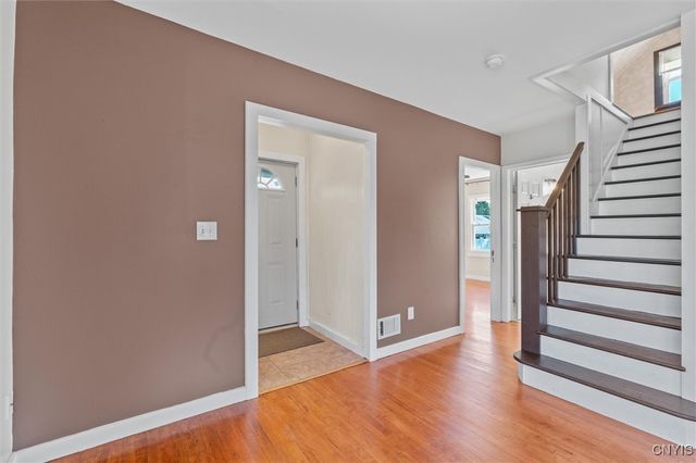 205 Elbow Road, Salina, NY 13212