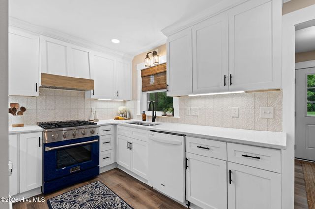 103 Royal Oak Road NW, Shallotte, NC 28470