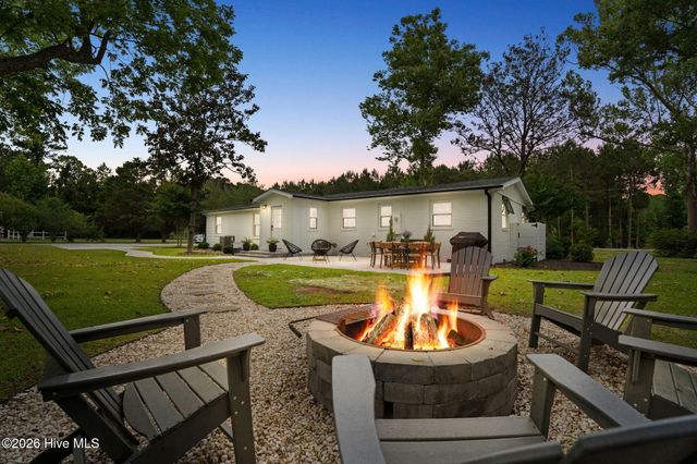 103 Royal Oak Road NW, Shallotte, NC 28470