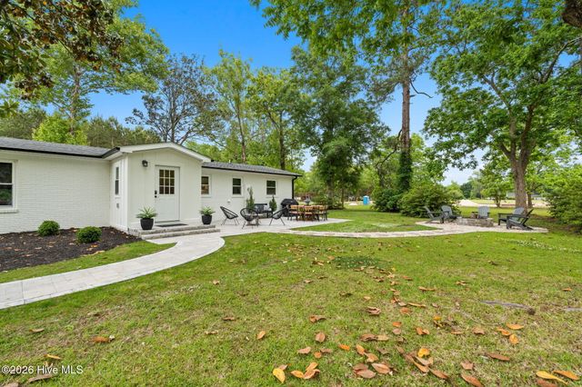 103 Royal Oak Road NW, Shallotte, NC 28470