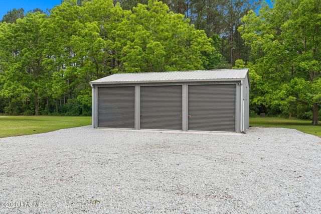 103 Royal Oak Road NW, Shallotte, NC 28470