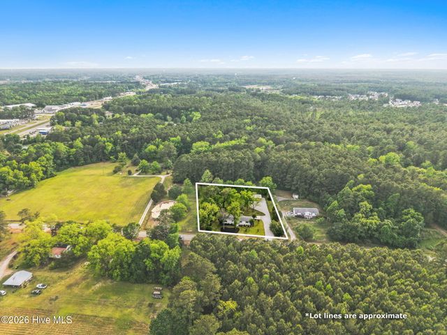 103 Royal Oak Road NW, Shallotte, NC 28470