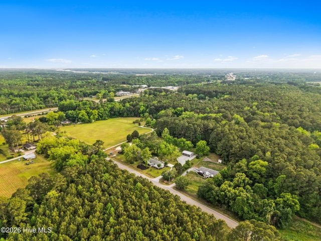 103 Royal Oak Road NW, Shallotte, NC 28470