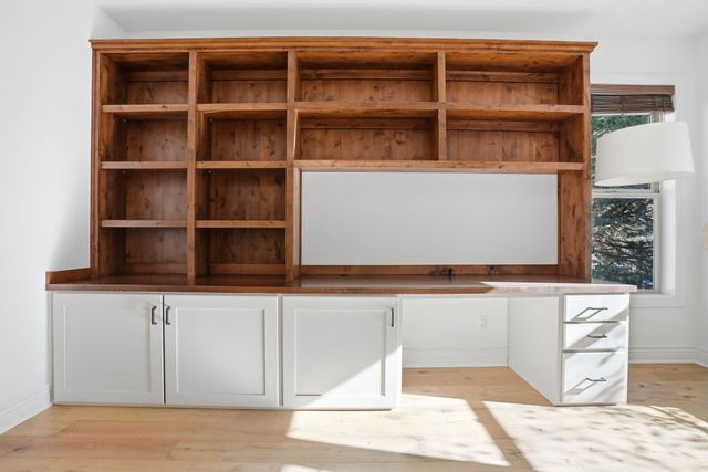 3374 NW Windwood Way, Bend, OR 97703