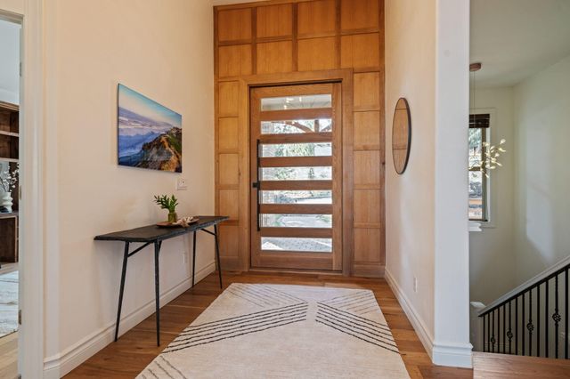 3374 NW Windwood Way, Bend, OR 97703