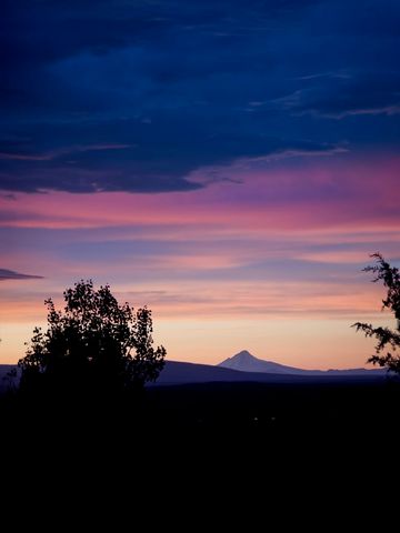 3374 NW Windwood Way, Bend, OR 97703