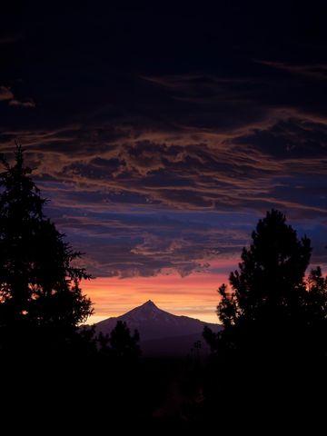 3374 NW Windwood Way, Bend, OR 97703