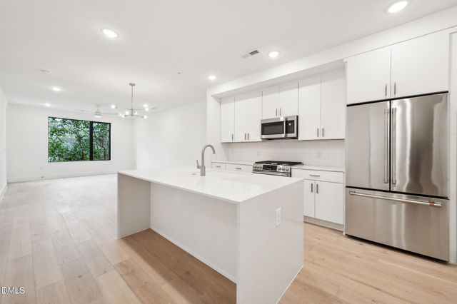 29 Enterprise Street 106, Raleigh, NC 27607