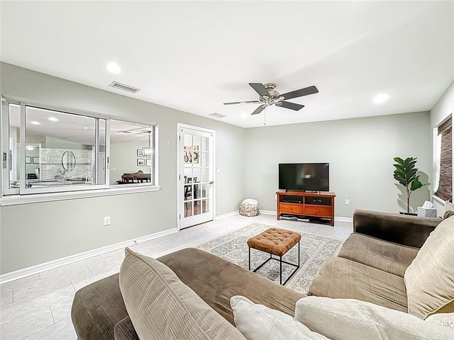 916 87TH STREET NW, Bradenton, FL 34209