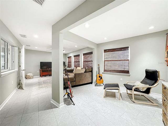 916 87TH STREET NW, Bradenton, FL 34209