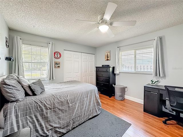 916 87TH STREET NW, Bradenton, FL 34209