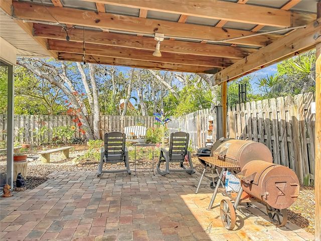 916 87TH STREET NW, Bradenton, FL 34209