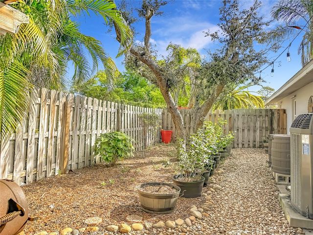 916 87TH STREET NW, Bradenton, FL 34209