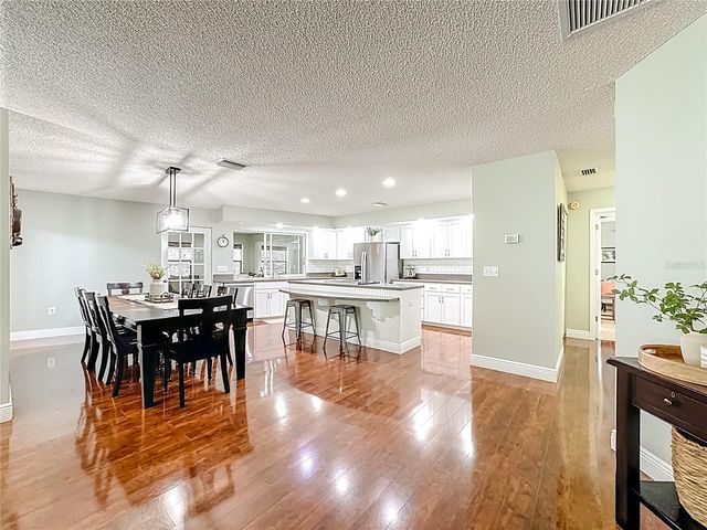 916 87TH STREET NW, Bradenton, FL 34209