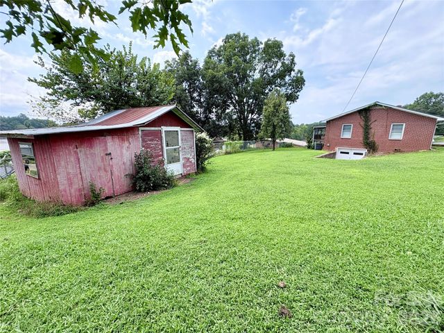 30 Cypress Road, Marion, NC 28752