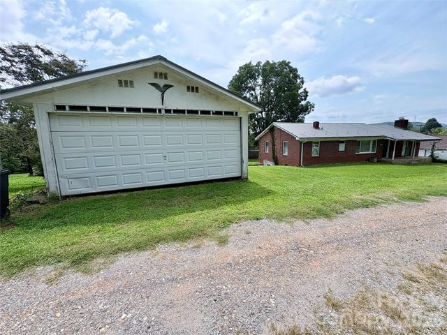 30 Cypress Road, Marion, NC 28752
