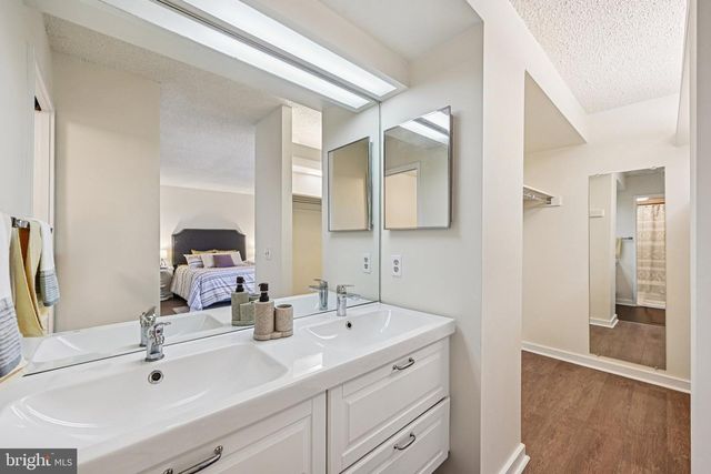 2303 BAYLEAF CT, Baltimore, MD 21209