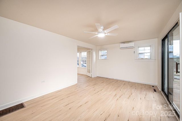 80 Duke Street, Granite Falls, NC 28630