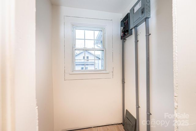 80 Duke Street, Granite Falls, NC 28630