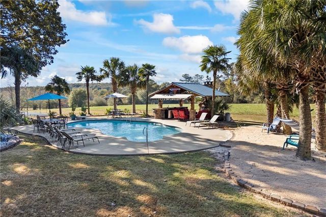 5336 Channel Drive, Gillsville, GA 30543