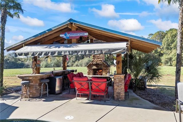 5336 Channel Drive, Gillsville, GA 30543