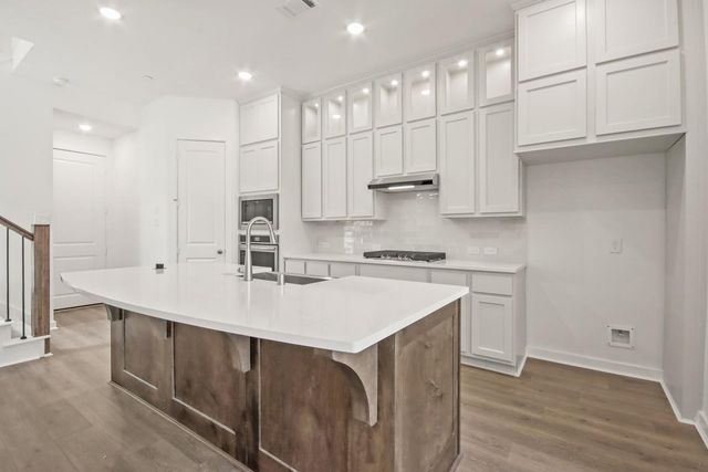 313 Fields Lane, Montgomery, TX 77316