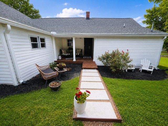 500 5th Ave, E, Springfield, TN 37172