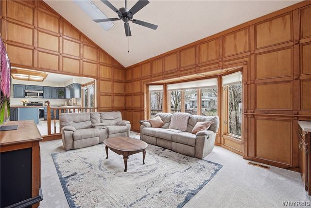 33 Randwood Ct., Amherst, NY 14068