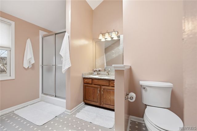 33 Randwood Ct., Amherst, NY 14068