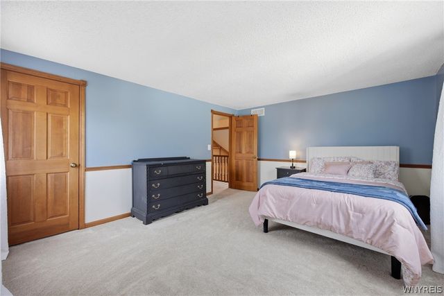 33 Randwood Ct., Amherst, NY 14068