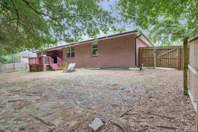6549 Yellow Hill Dr, Milton, FL 32583