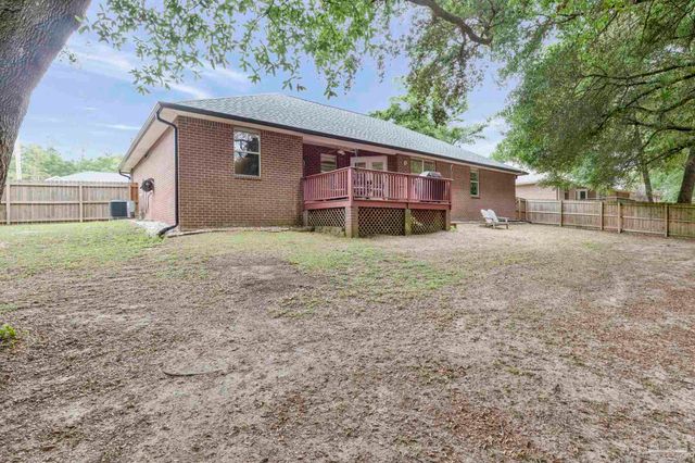 6549 Yellow Hill Dr, Milton, FL 32583