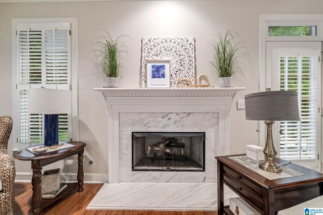1116 ASHBURY SQUARE, Hoover, AL 35216