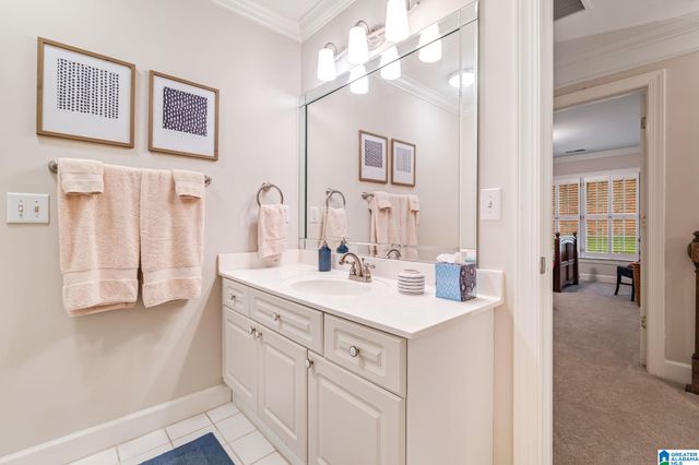 1116 ASHBURY SQUARE, Hoover, AL 35216