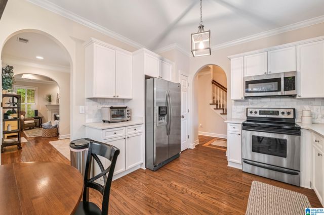 1116 ASHBURY SQUARE, Hoover, AL 35216
