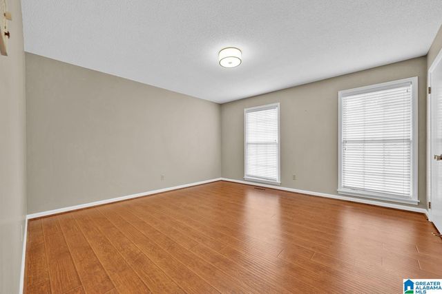 608 NW 18TH AVENUE, Center Point, AL 35215