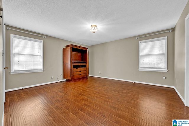 608 NW 18TH AVENUE, Center Point, AL 35215