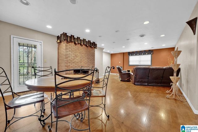 608 NW 18TH AVENUE, Center Point, AL 35215