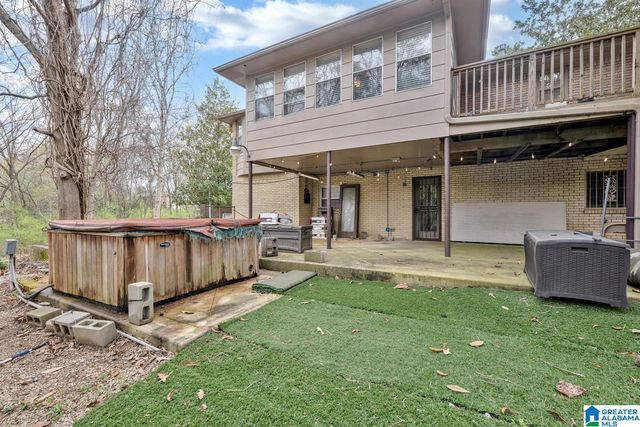 608 NW 18TH AVENUE, Center Point, AL 35215